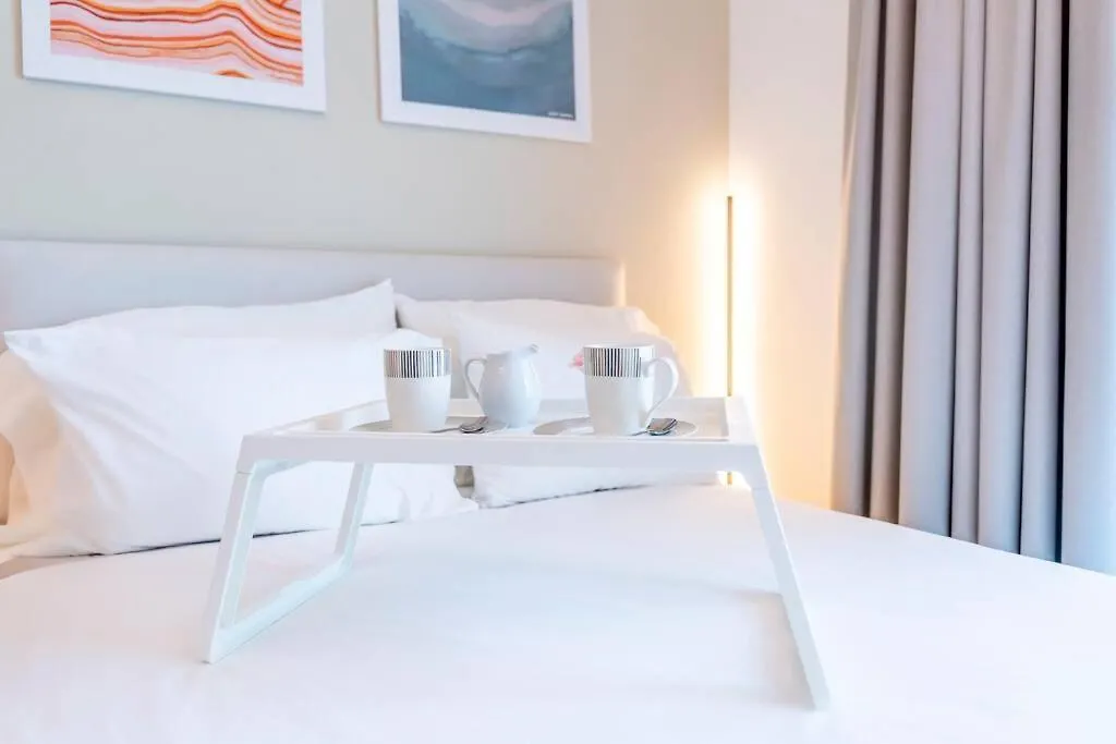 Apartment Best Place 2B Dubai United Arab Emirates