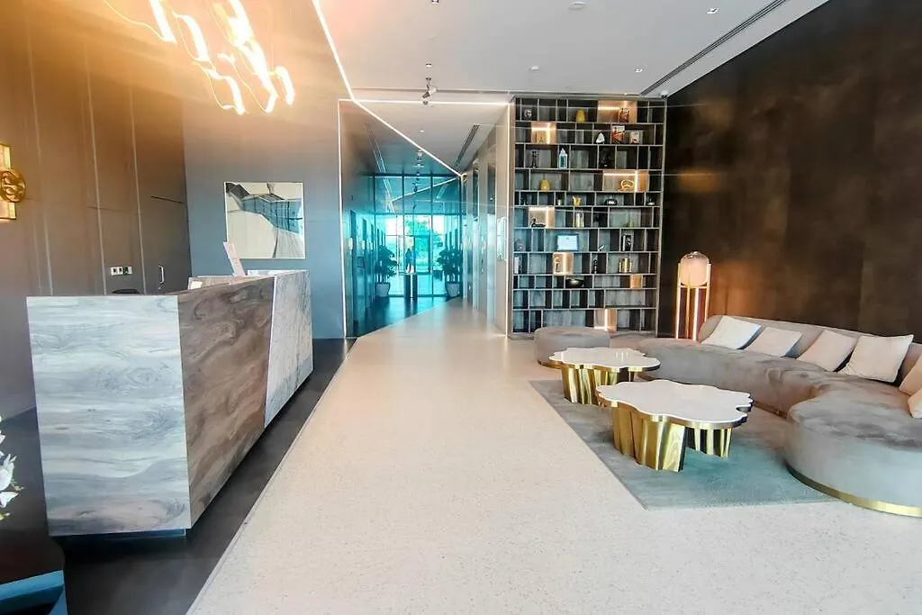 Best Place 2B Dubai Apartment